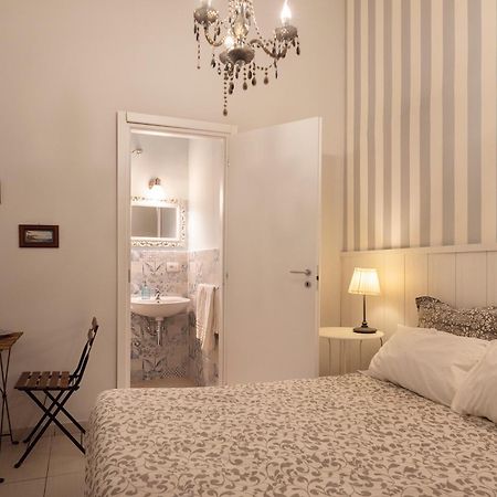 B&B Dei Decumani Napels Buitenkant foto