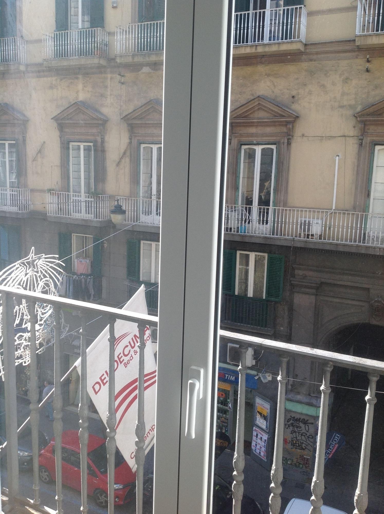 B&B Dei Decumani Napels Buitenkant foto