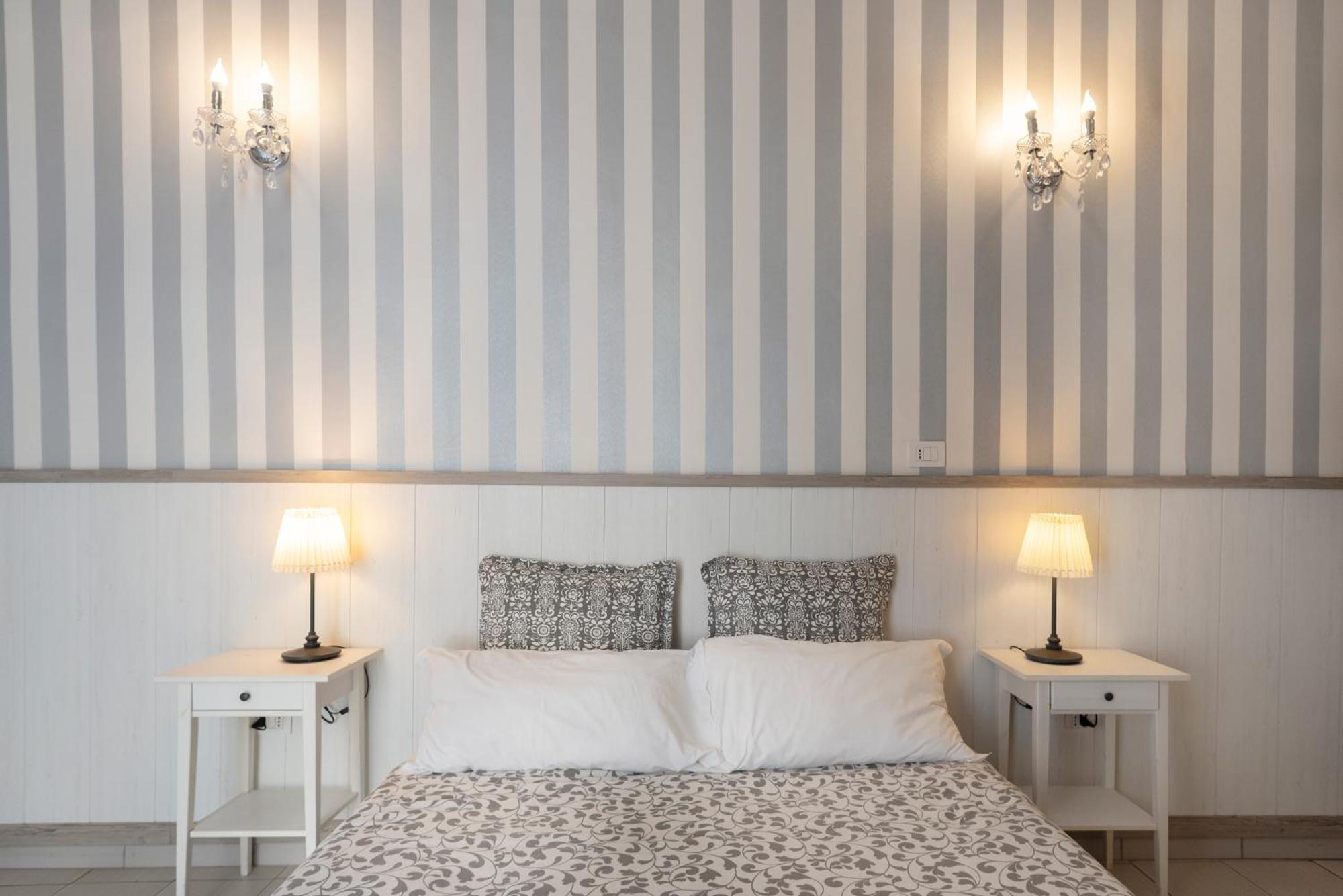 B&B Dei Decumani Napels Buitenkant foto