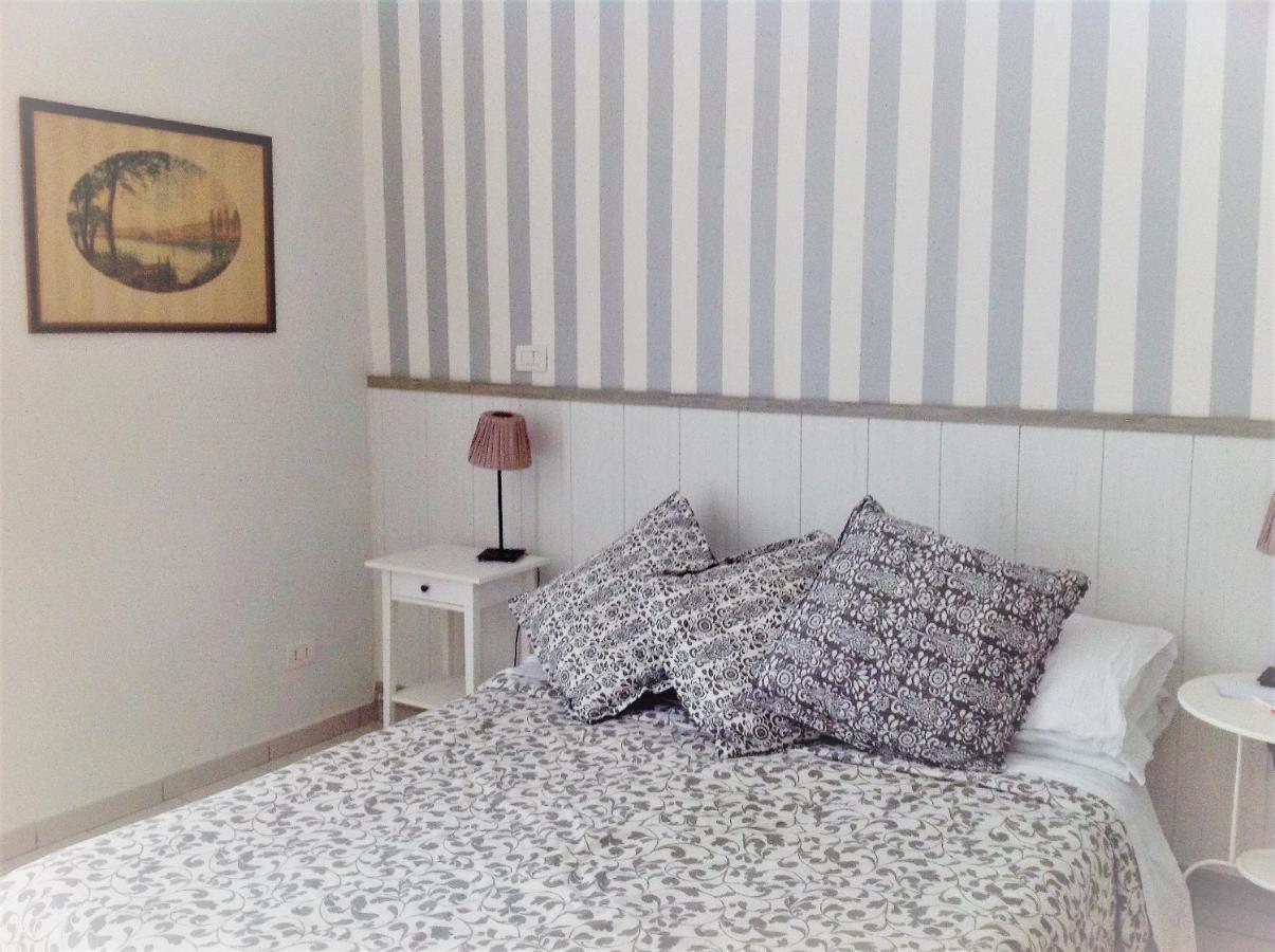 B&B Dei Decumani Napels Buitenkant foto